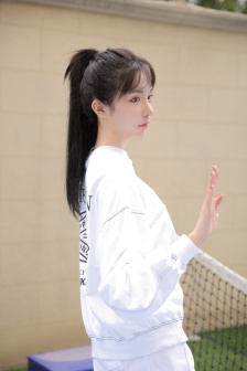 隔壁女邻居