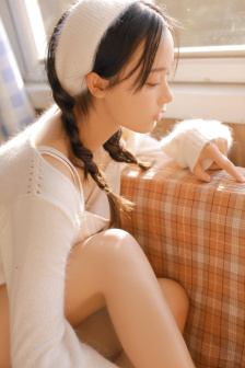 女士使用伸缩棒视频